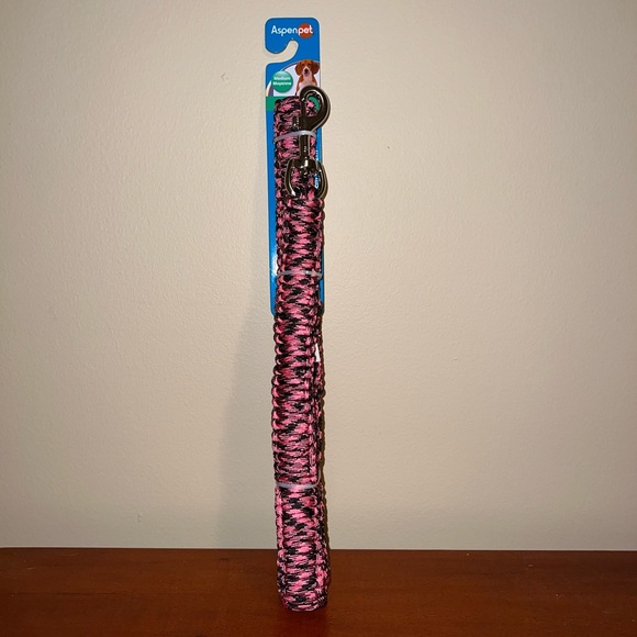 Aspenpet paracord dog leash - Picture 1 of 6